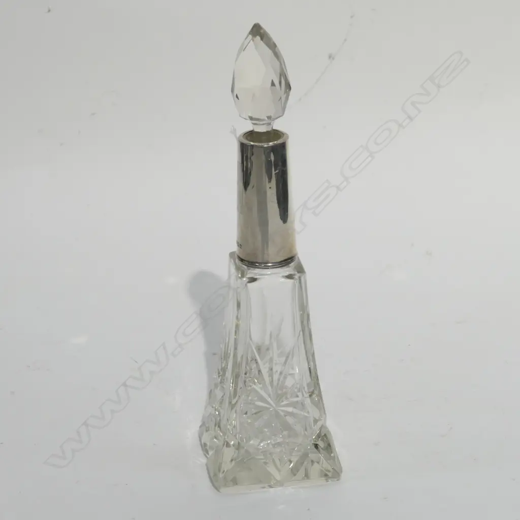 STERLING COLLARED SCENT BOTTLE H. 230 Image 1++