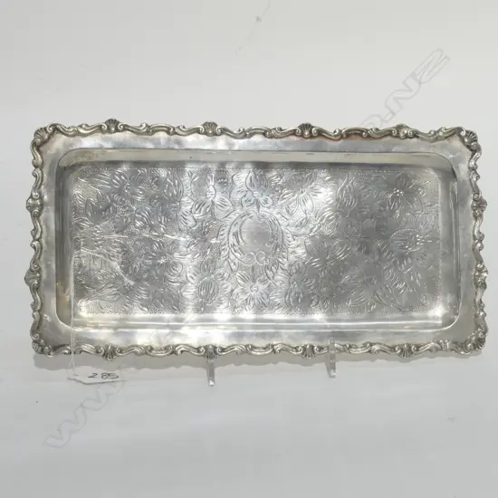 .800 SILVER MARKED TRAY L. 270    268GMS