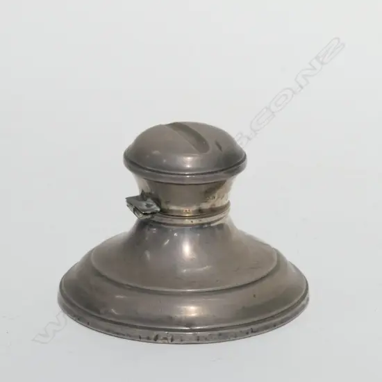 STERLING CAPSTAN INKWELL A/F DIA. 100  196GMS INCL BASE