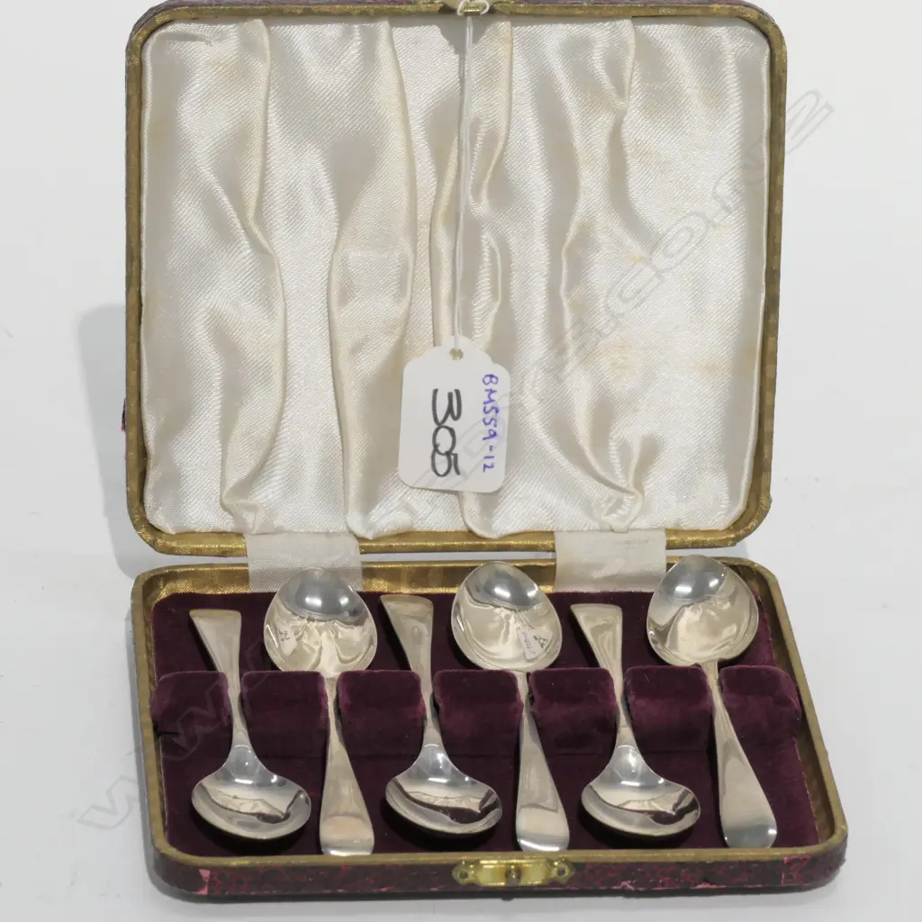 6 CASED SILVER COFFEE SPOONS, 80 GMS Image 1++