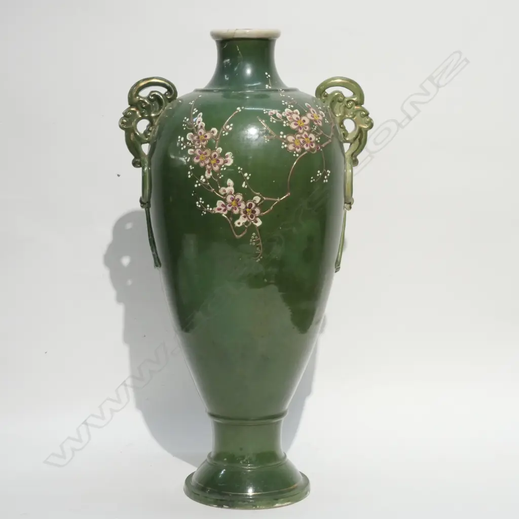 LARGE JAPANESE VASE A/F H 580 MM Image 1++