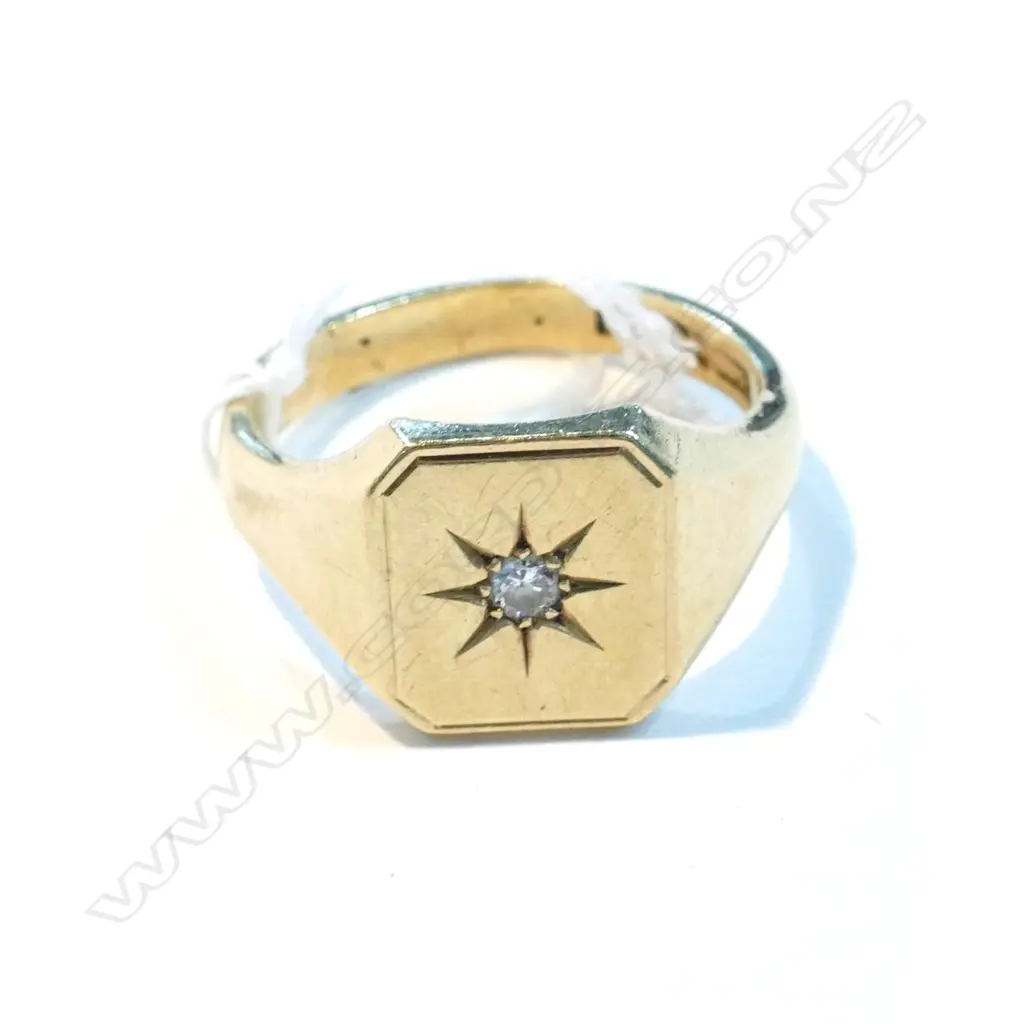 9CT GOLD & DIAMOND SIGNET TYPE RING 8.63GMS Image 1++