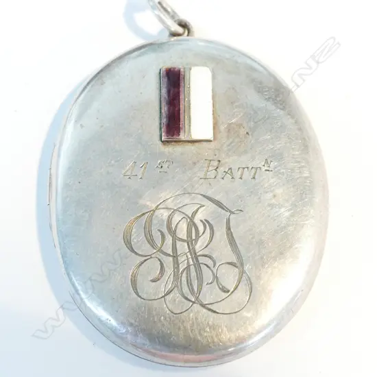 WWI AUSTRALIAN SILVER LOCKET 