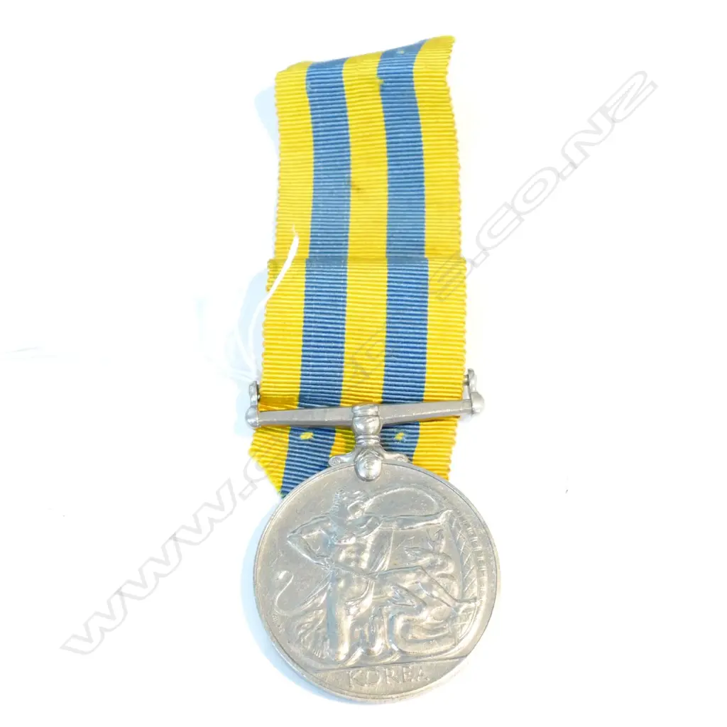 QUEENS KOREA MEDAL  Image 1++
