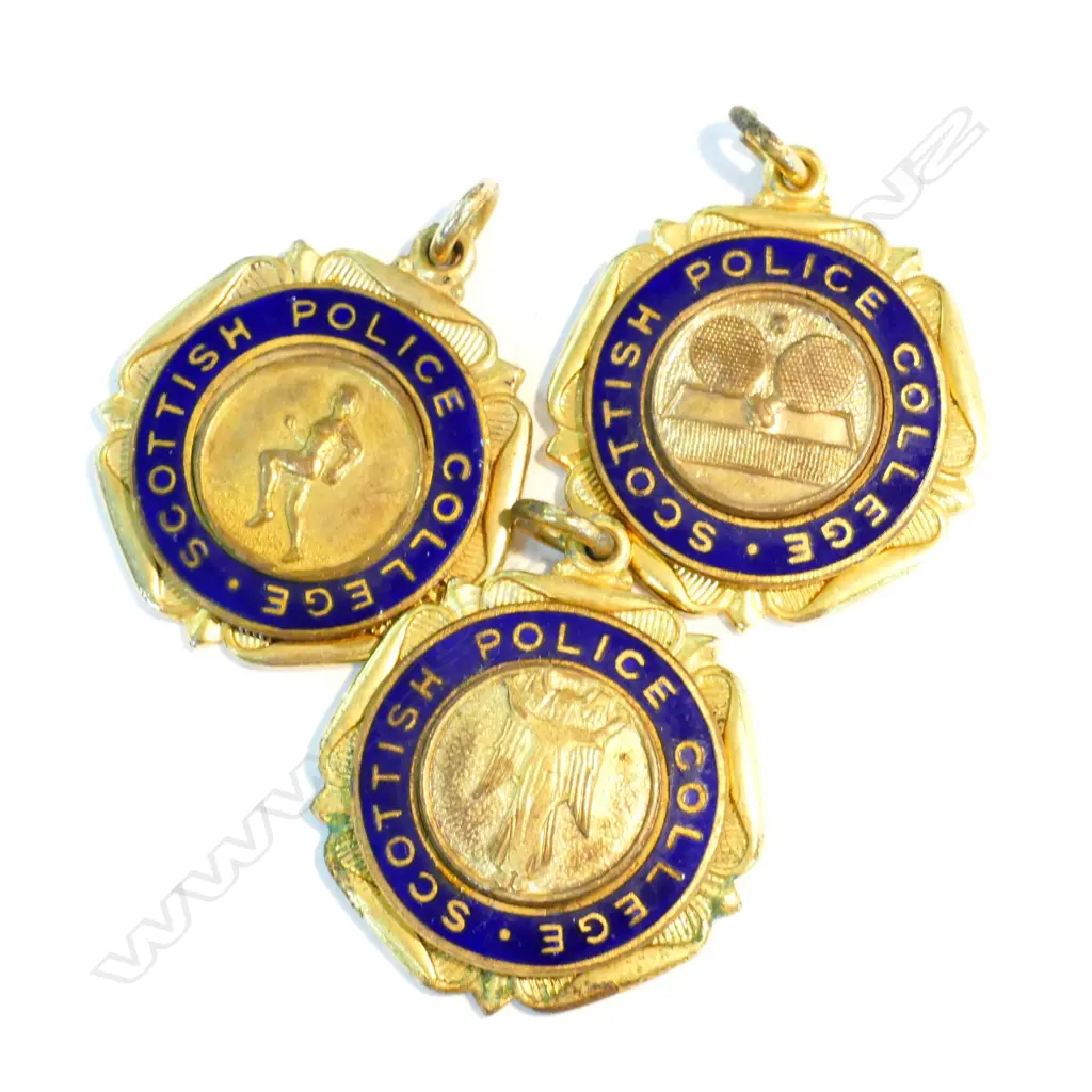 THREE GLASGOW POLICE COLLEGE PRIZE MEDALS Image 1++