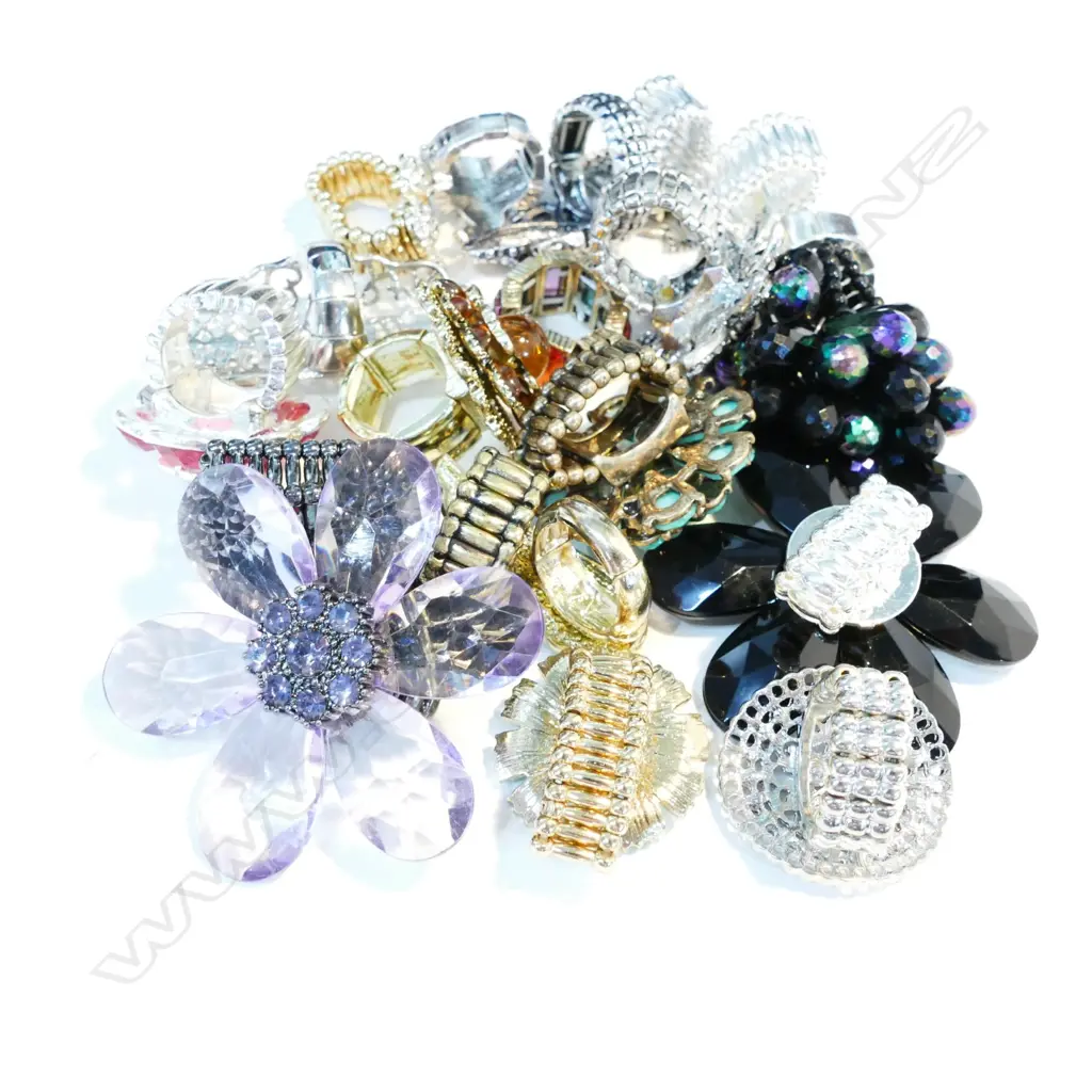 COSTUME JEWELLERY, 20 X RINGS Image 1++