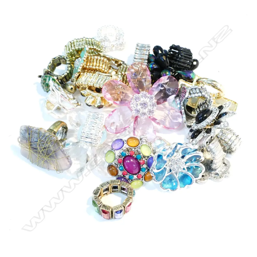 COSTUME JEWELLERY, 20 X RINGS Image 1++