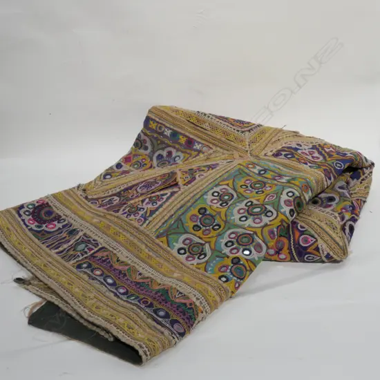 VINTAGE THAI EMBROIDERY 1400 X 1800