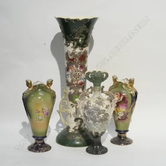 4 VICT VASES LARGEST 500 MM