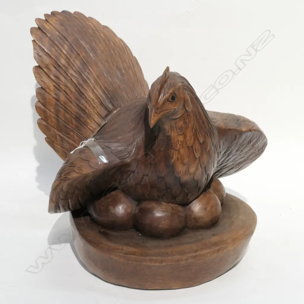 CARVED WOODEN CHICKEN H.300MM Image 1++