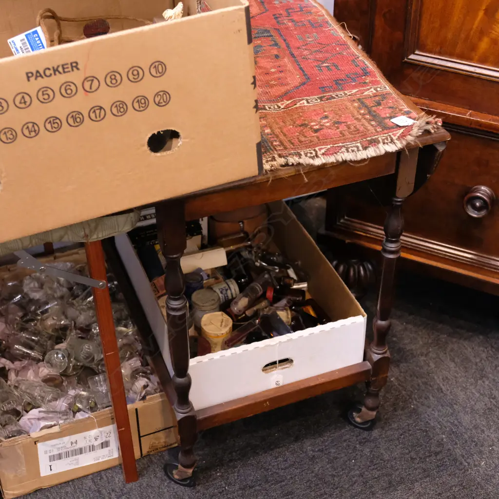 MAHOGANY TEA TROLLEY  Image 1++