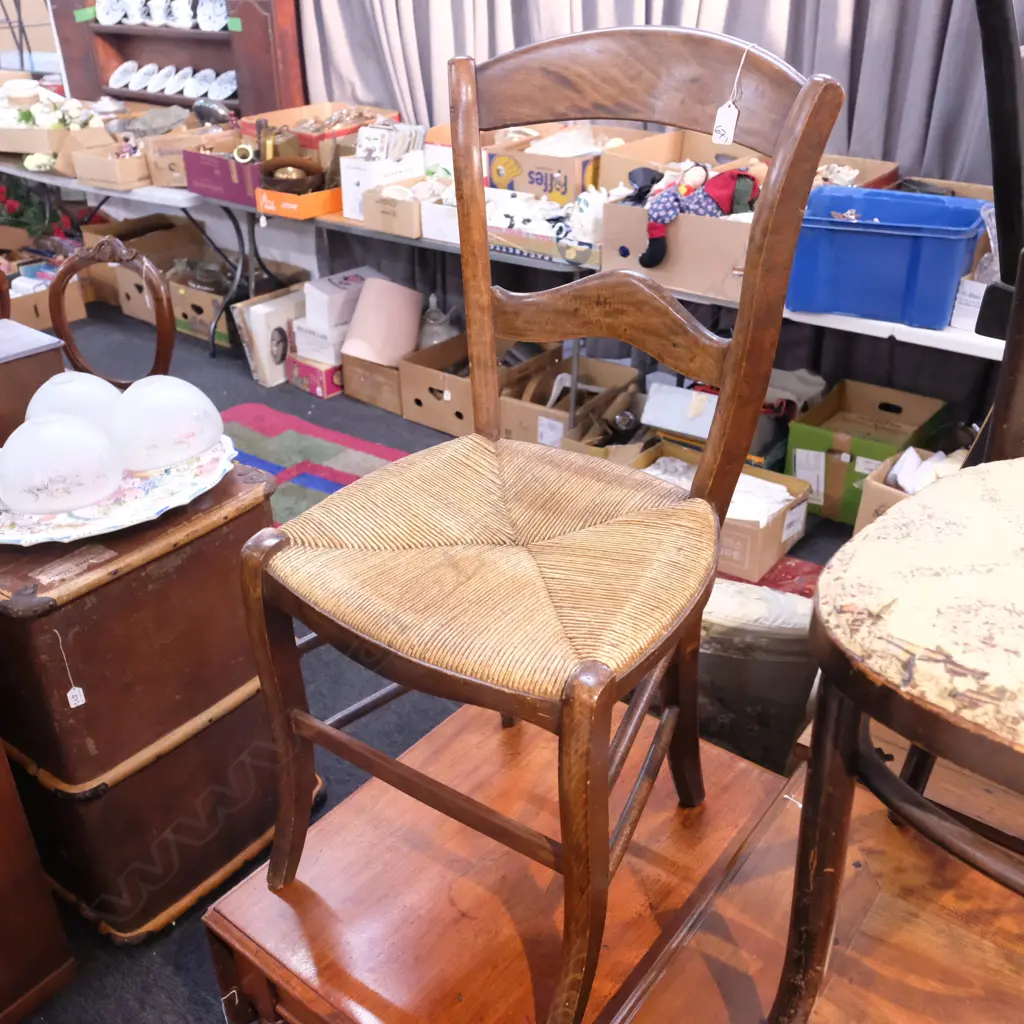 RUSH SEATED SIDE CHAIR Image 1++