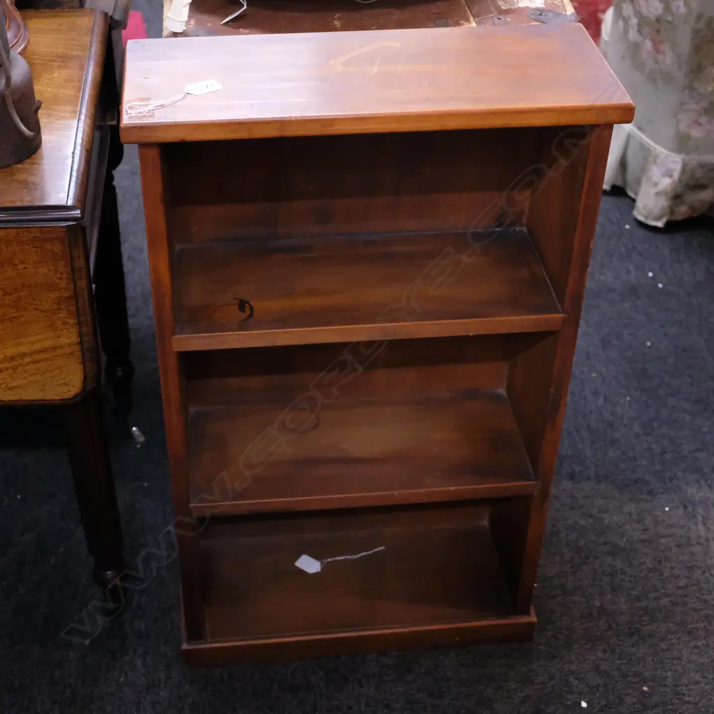 SMALL KAURI BOOKCASE H. 820 Image 1++