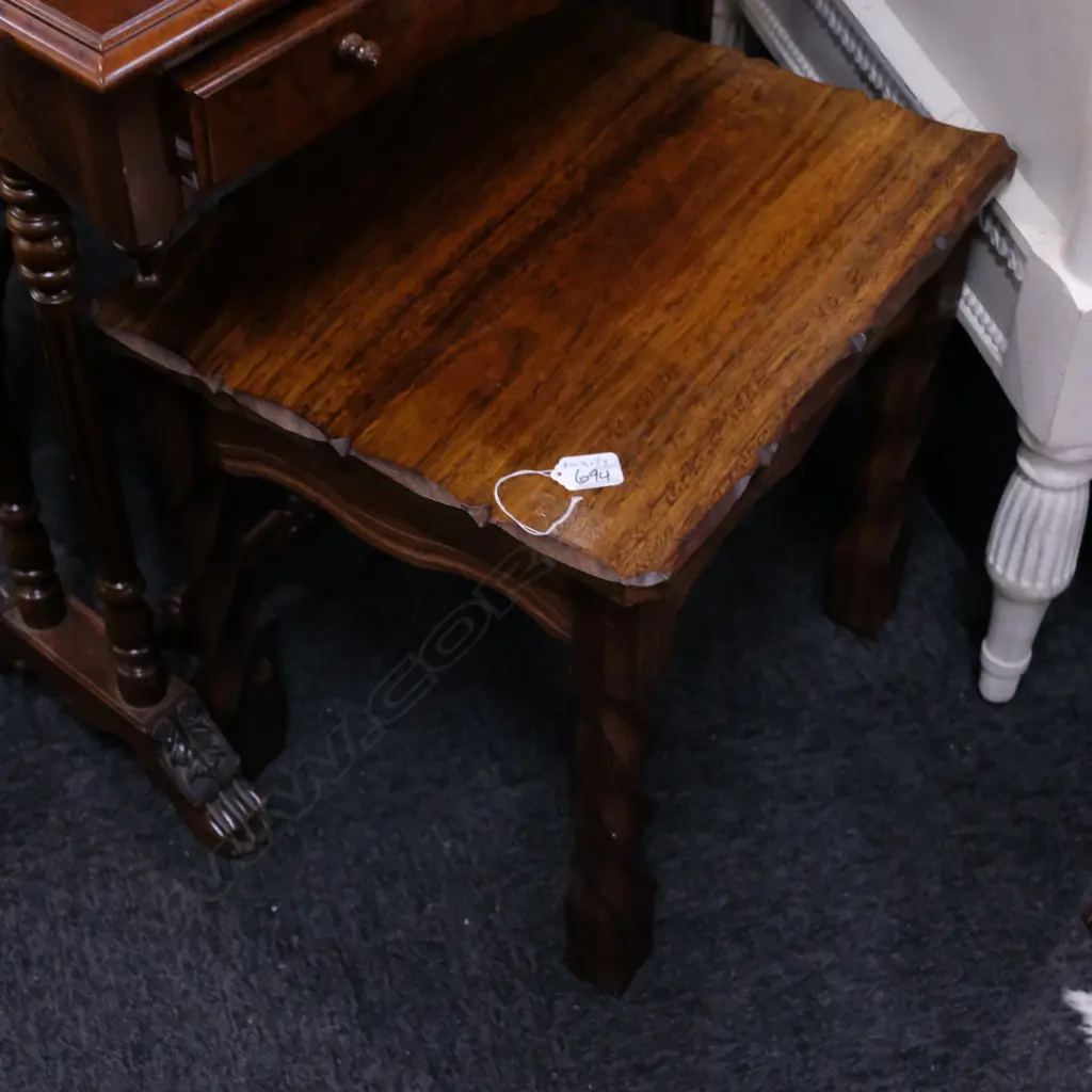 CHAPMAN TAYLOR SIDE TABLE W. 450 Image 1++