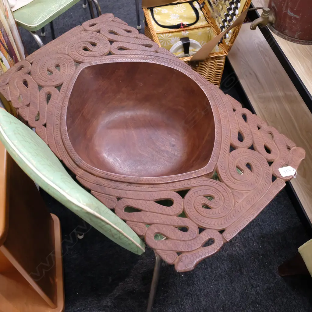 LARGE CARVED WOODEN BOWL L. 770MM Image 1++