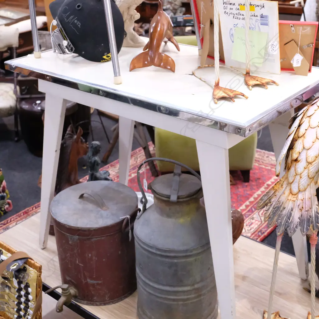 RETRO FORMICA TABLE L. 920 Image 1++