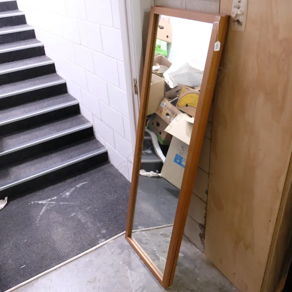 PR OF HALL MIRRORS H 1430 MM Image 1++