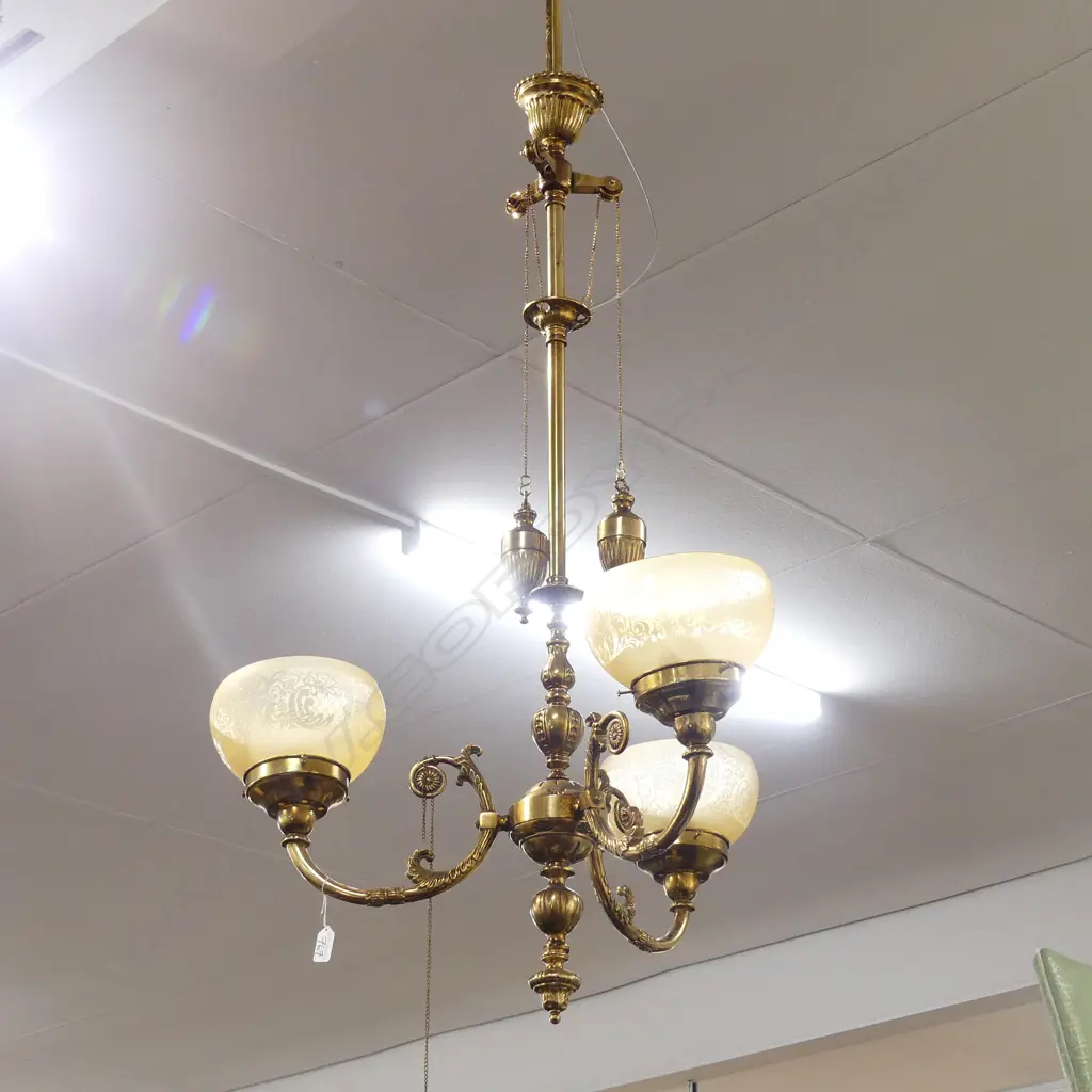 ANTIQUE STYLE 3 BRANCH LIGHT FITTING H 1300 Image 1++