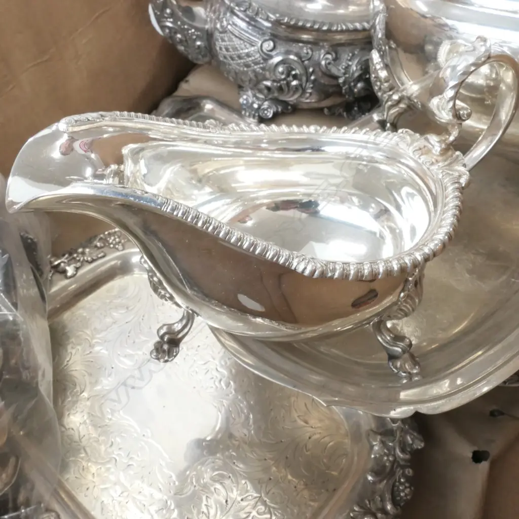 LOT ASST EP INCL. TEAPOT ETC Image 1++