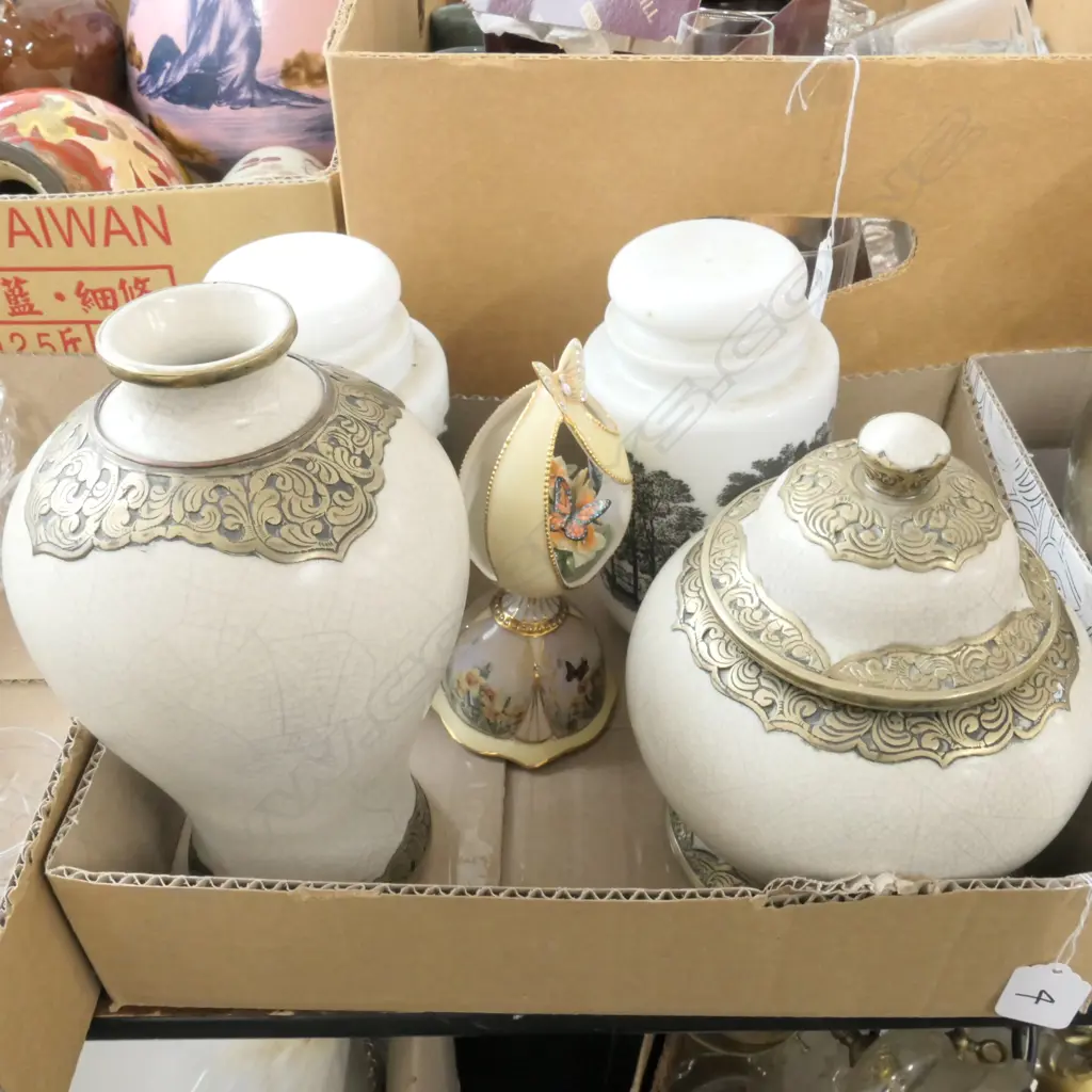 BOX VASES GILT MOUNTS PR GLASS JARS MUSICAL BELL Image 1++