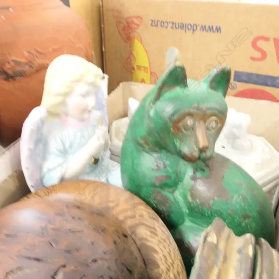 LOT MISC INCL. ANTIQUE WOODEN CAT / CERAMICS ETC
