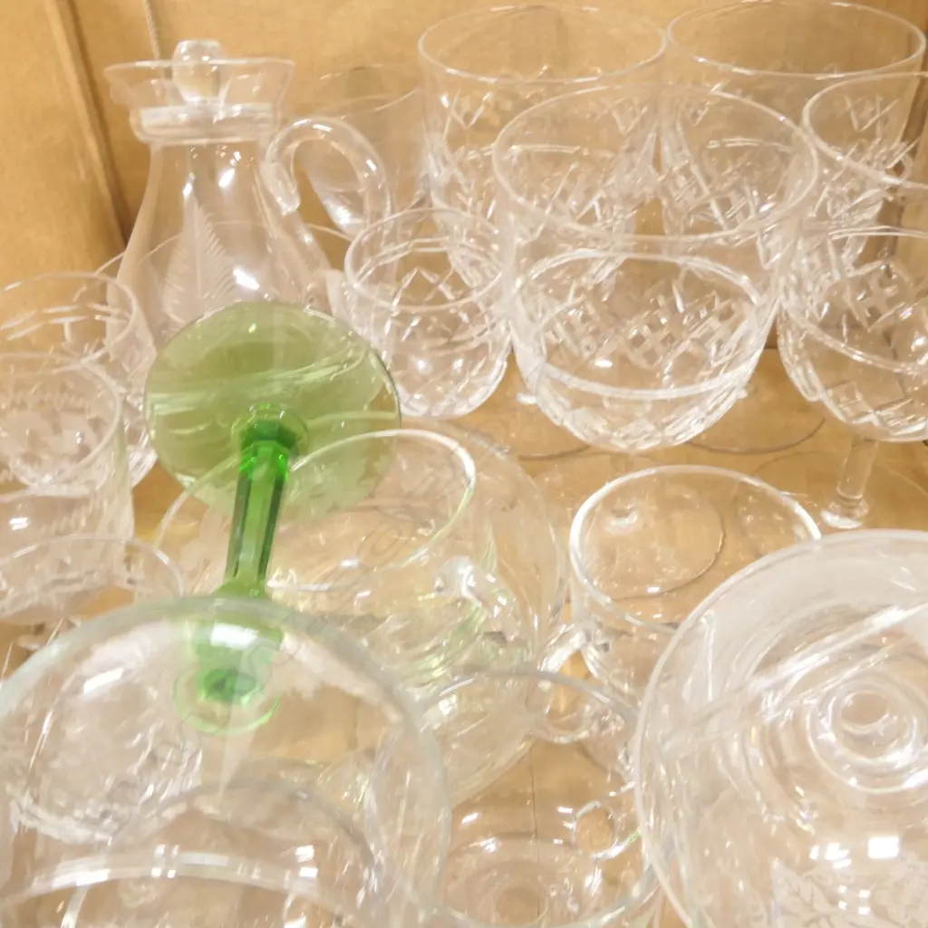 COLLECTION STUART CRYSTAL, VARIOUS WINE GLASSES & 4 VICTORIAN PUNCH CUPS ETC Image 1++