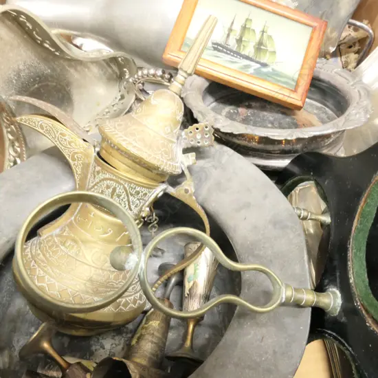 BOX LOT OF EPNS ITEMS / PEWTER ETC