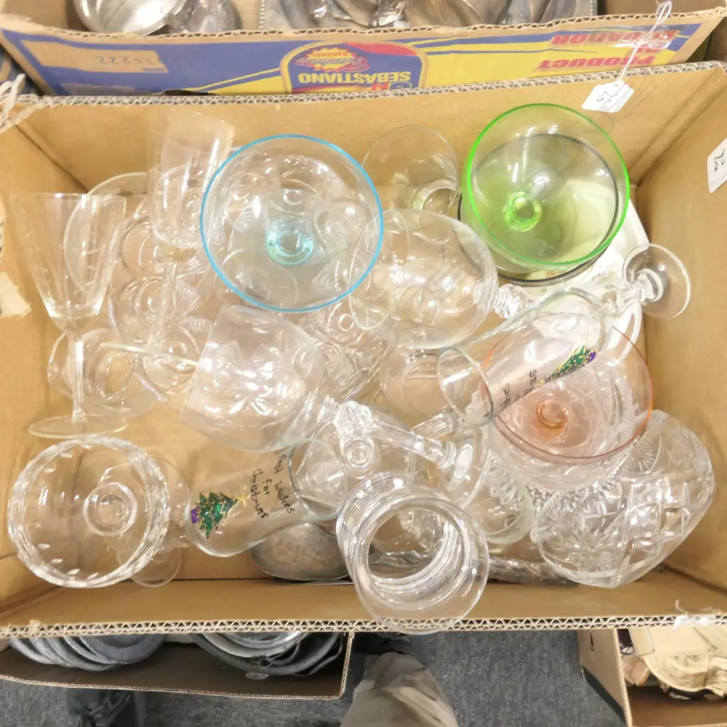 LOT ASST CRYSTAL/EP WARE ETC Image 1++