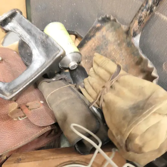 ASST VINTAGE TOOLS/TINS/SHOE LAST ETC