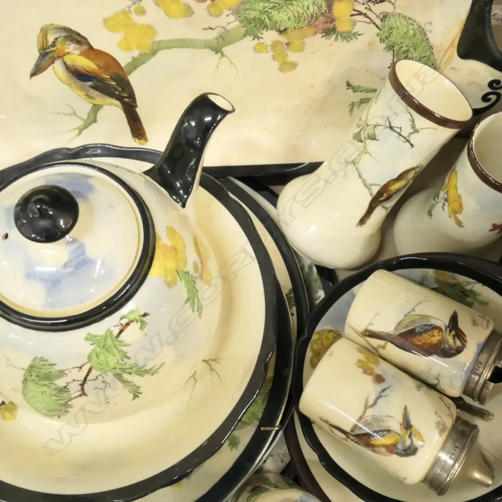 LOT R/ DOULTON KOOKABURRA PLATES / VASES ETC Image 1++