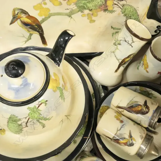 LOT R/ DOULTON KOOKABURRA PLATES / VASES ETC