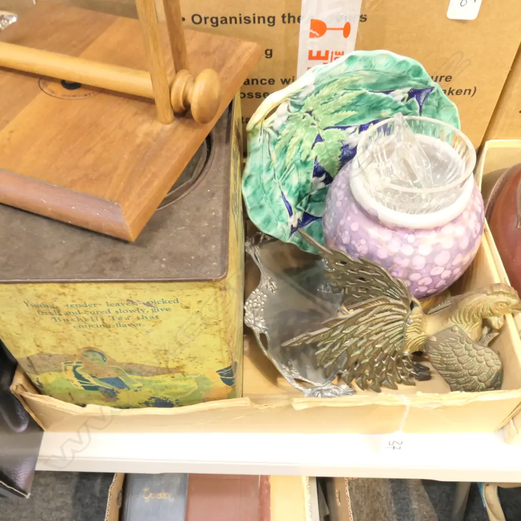 BOX LOT VINTAGE BUSHELLS TEA TIN, MAJOLICA, PEWTER, BRASS ROOSTER Image 1++