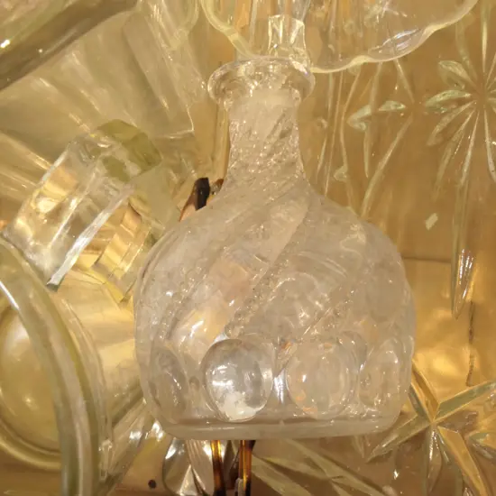 BOX OF ASST PRESSED GLASS / JUGS / PIE SPOON / TRAY / VASES