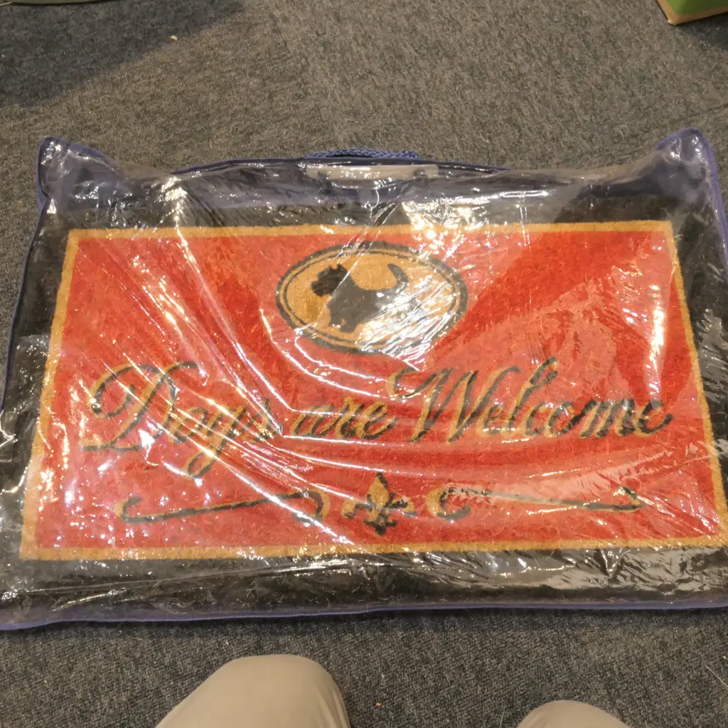 2 NEW DOG THEMED BRUSH DOORMATS Image 1++