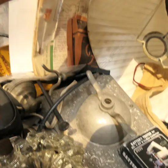 LOT ASST INCL. GLASSWARE / SHIGA POTTERY BOOK / MIRROR ETC