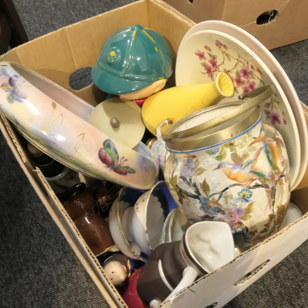 LOT ASST CHINA INCL. BISCUIT BARREL ETC Image 1++