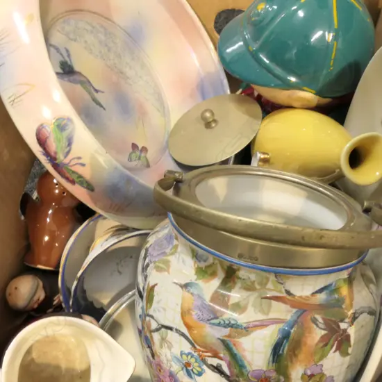 LOT ASST CHINA INCL. BISCUIT BARREL ETC