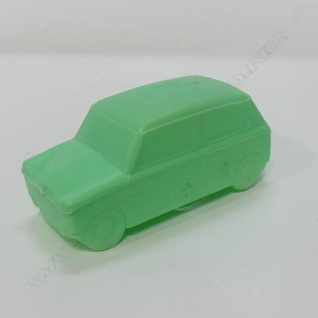 RARE NATIONAL BANK OF NZ MONEY MINOR  BANK L 110 MM Image 1++