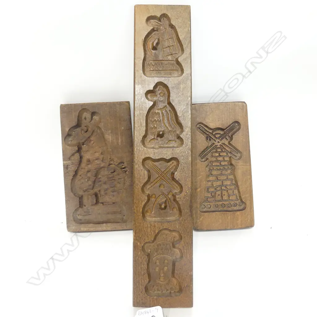 THREE DUTCH BISCUIT MOULDS Image 1++