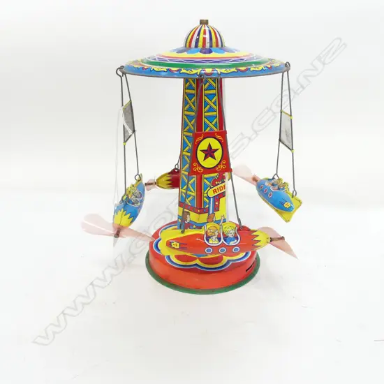 SCULLING RIDE A ROCKET TIN PLATE TOY H 200 MM