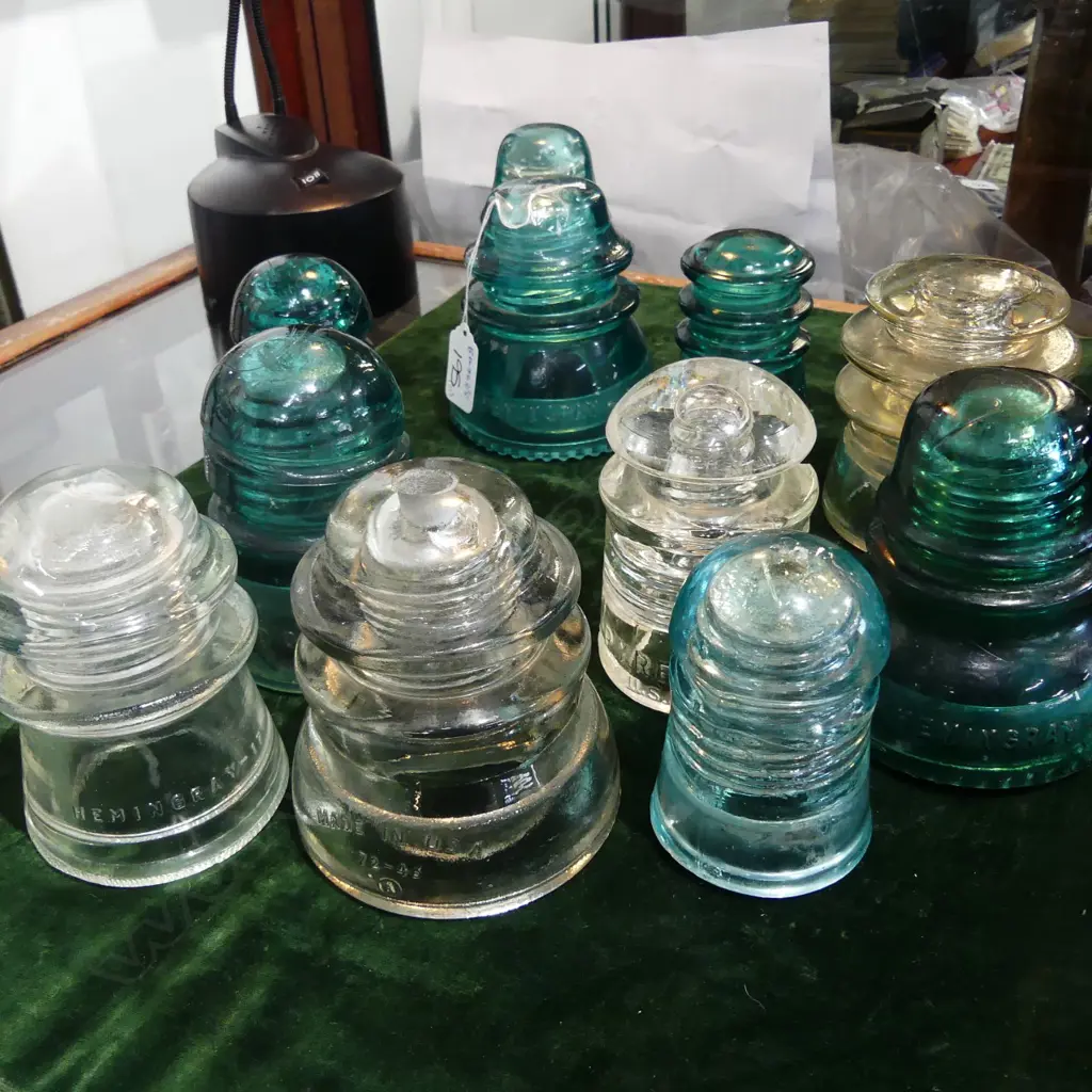 7 GREEN GLASS INSULATORS WITH 4 CLEAR H 100 MM  Image 1++