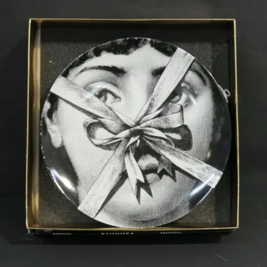 FORNASETTI NUMBERED PLATE 'FACE & BOW' A.F - RIM DAMAGE