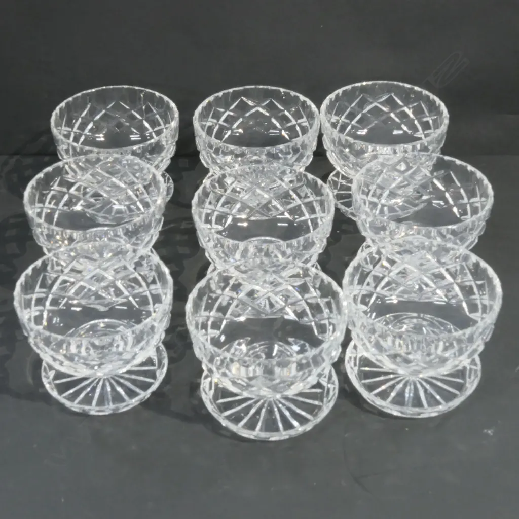 9 FOOTED CRYSTAL DESERT BOWLS Image 1++