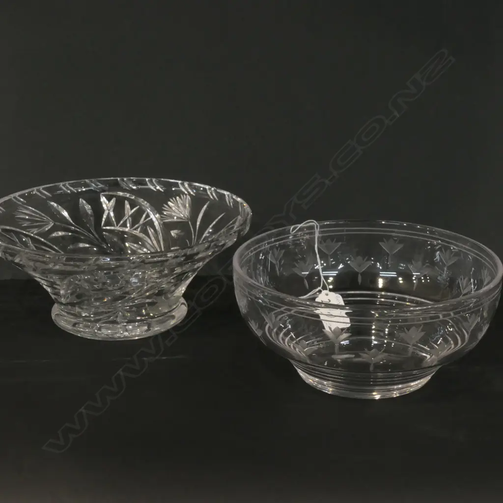 TWO QUALITY CRYSTAL BOWLS / STUART ETC 240MM DIA Image 1++