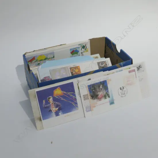 BOX OF AUSTRALIAN FDC (FIRST DAY COVERS) 1980's