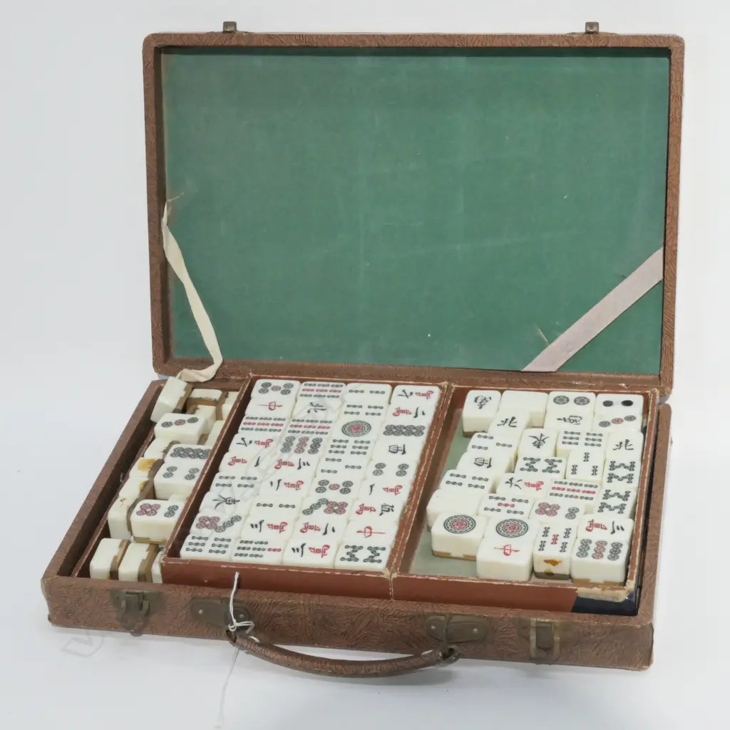 VINTAGE MAHJONG SET W. 285 Image 1++