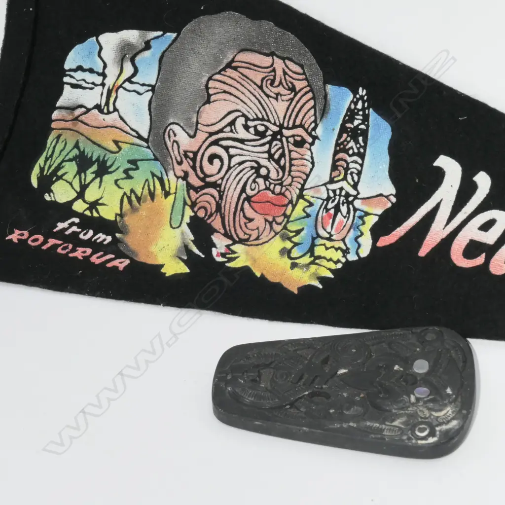 VINTAGE ROTORUA PENNANT FLAG + MAORI PANEL. Image 1++