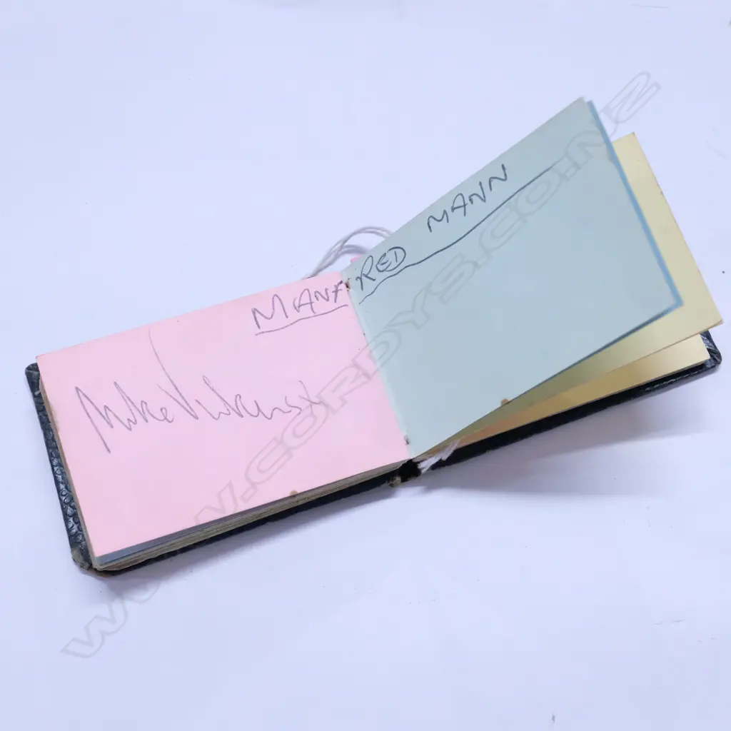A small autograph book Image 1++