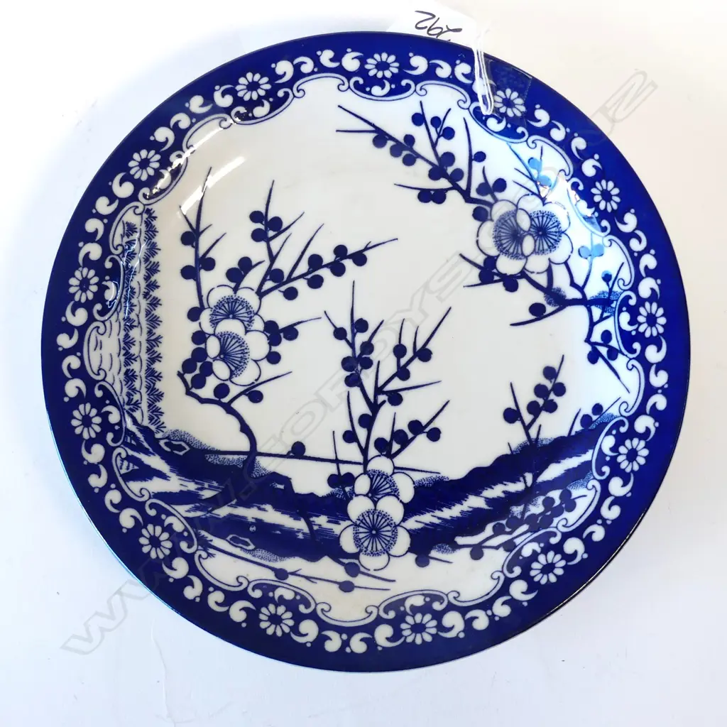 JAPANESE BLUE & WHITE BLOSSOM PLATE Image 1++