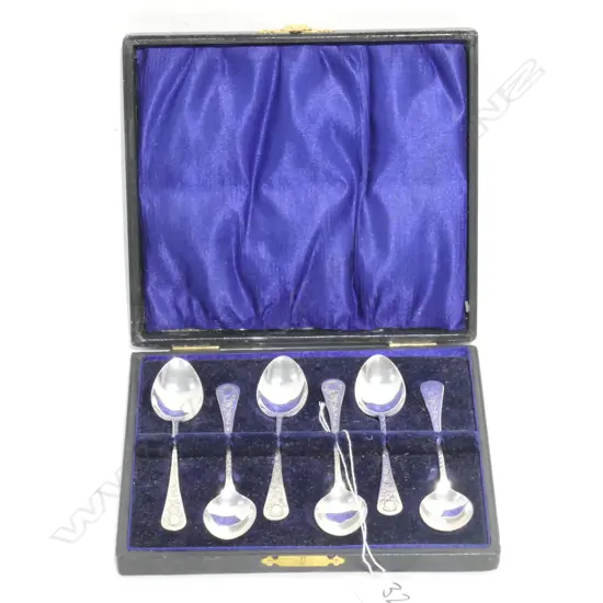 SET 6 SILVER TEASPOONS CASED.